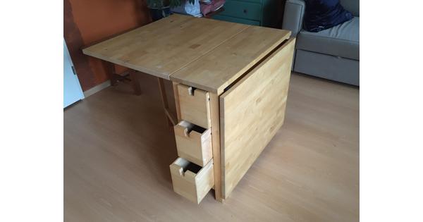 Inklapbare tafel met 6 laden