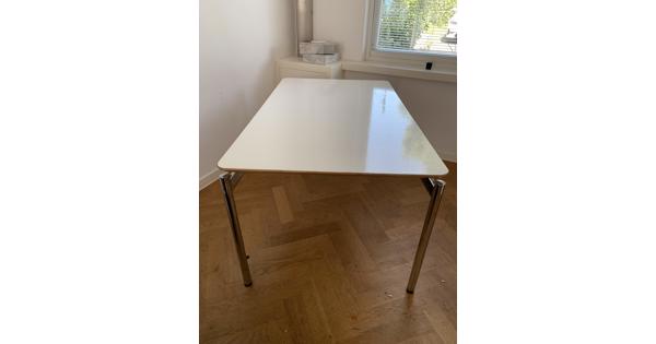 Eettafel rechthoekig