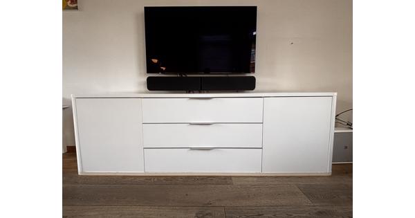 Wit hoogglans dressoir / tv meubel