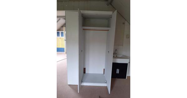 Opberg en kledingkasten