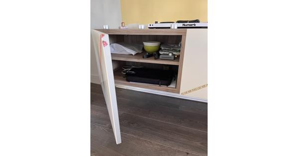 Ikea BESTÅ hangmeubel | Als nieuw