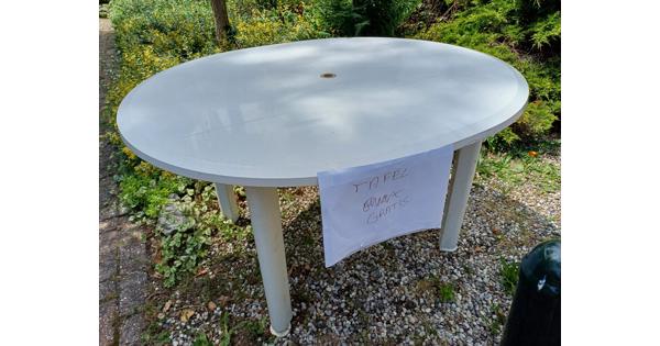 tuintafel  kunststof