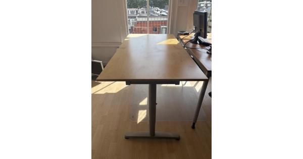 Verstelbaar bureau