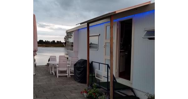 Woonunit bouwkeet mantelzorg woning zuipkeet unit caravan