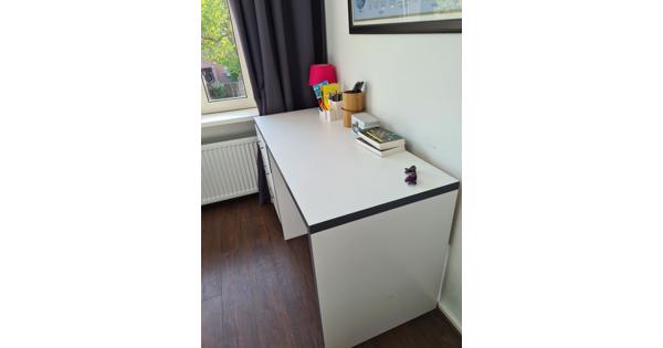 Bureau voor tiener