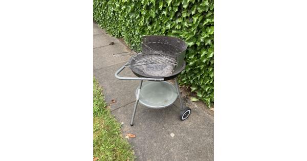 Complete barbeque