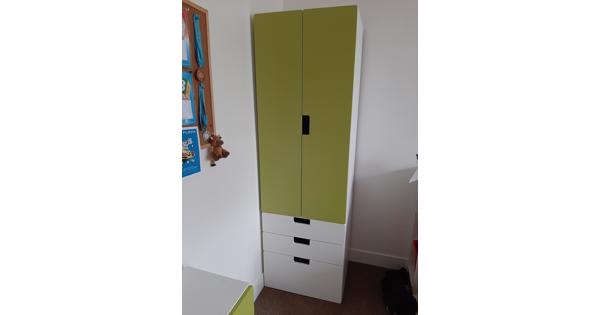 Kinderkledingkast lime groen met wit