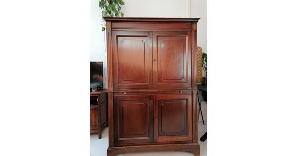 Teakhouten servicekast