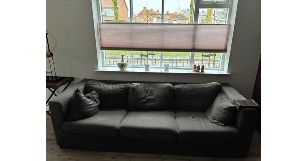 3 zits bank kleur bruin