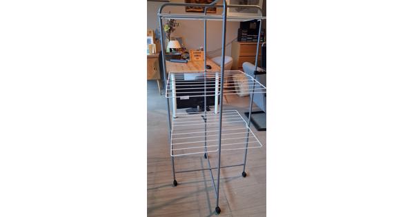 Gratis vierzijdig droogrek