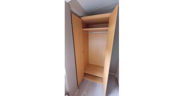 Kledingkast met Hang-gedeelte & Legplanken