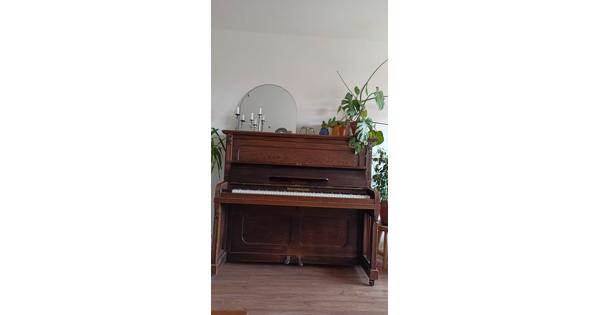 Cc bender’s piano & orgelhandel