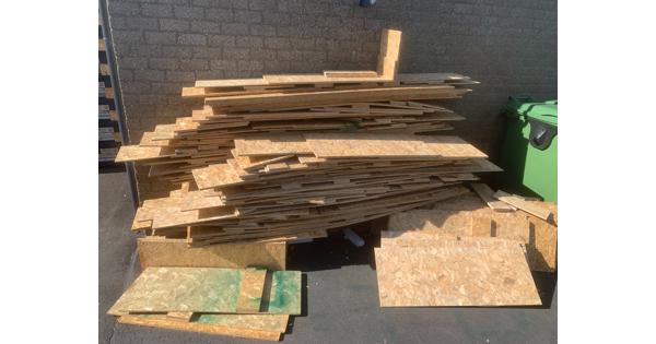 OSB platen / sloophout / haardhout in Roosendaal