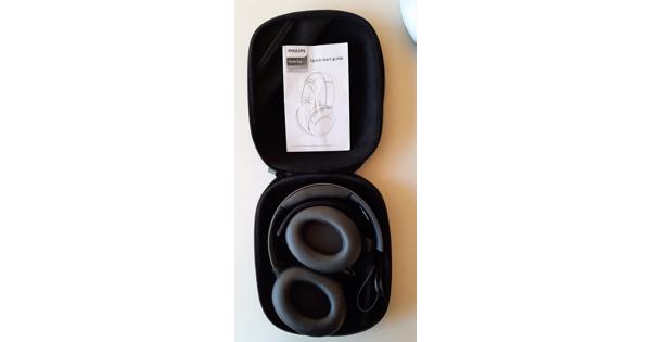 kop telefoon met noise canceling