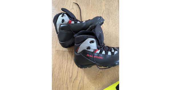 langlaufset schoenen maat 6 ski's 174 cm