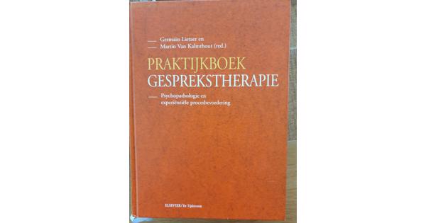 Praktijkboek gesprekstherapie onder redactie van M. v. Kalmthout  1999