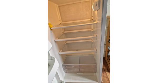 Gratis koelkast vriezer combinatie 141cm hoog