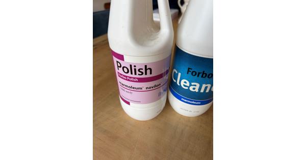 Marmoleum cleaner & polish