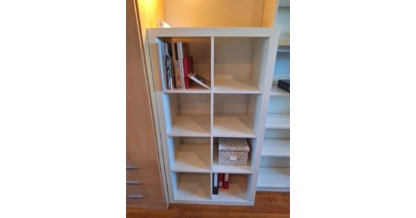 Witte ikea vakkenkast
