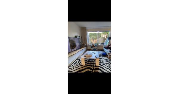 Tapijt zebraprint gaat weg!