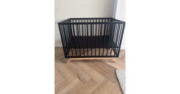 Baby box modern amper gebruikt! 