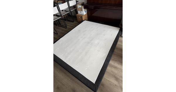 Matras + traagschuim topper 160 x 200