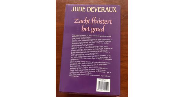 Fictie boek: Jude Deveraux - Zacht fluistert het goud