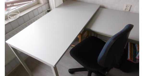 Hoekbureau met 2 lades