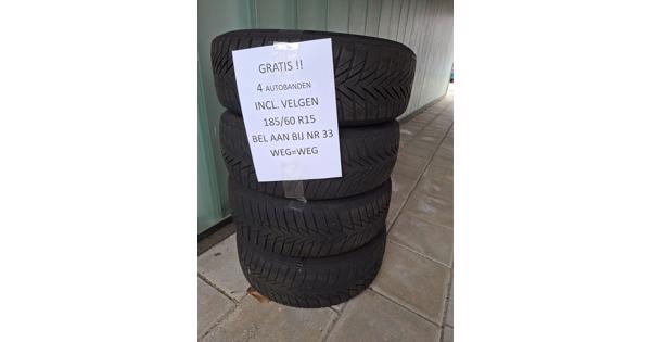 4 winterbanden met velgen
