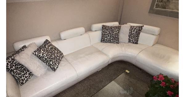 Witte leren hoekbank