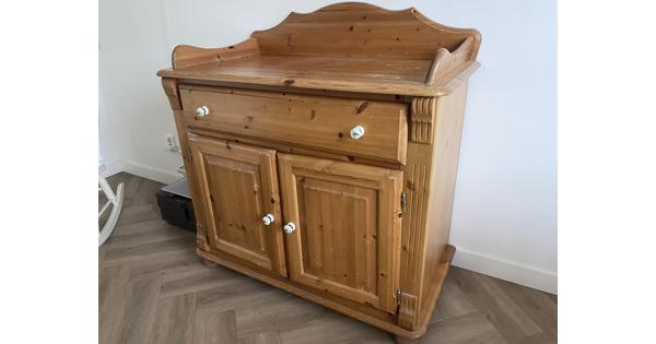 Houten commode