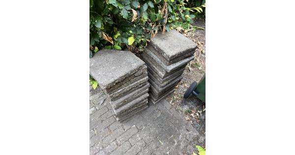 Gebruikte terrastegels van beton 30-30