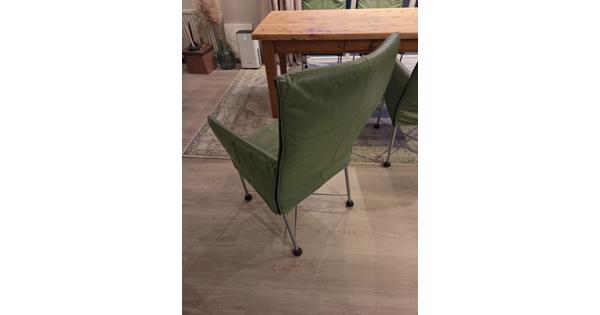 4 eetkamer stoelen 