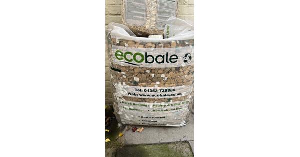 Ecobale bodembedekker kooi kartonsnippers