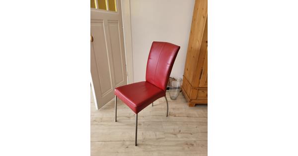 6x rode stoelen
