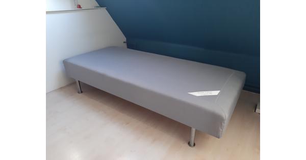 Eenpersoons boxspring (ikea)