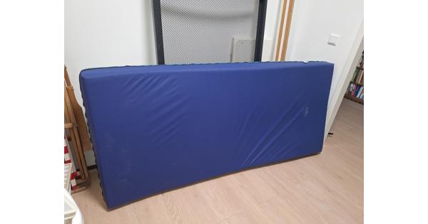 Auping eenpersoonsbed met ombouw, indien gewest met matras