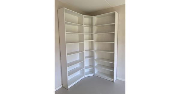 Witte Billy kasten - 3 stuks - mogelijk om in hoek te plaatsen