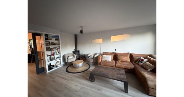 Cognac kleur bank 
