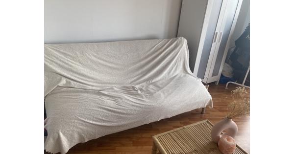 Bank kan ook als slaapbank gebruikt worden