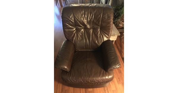 Leren bruine stoel/fauteuil