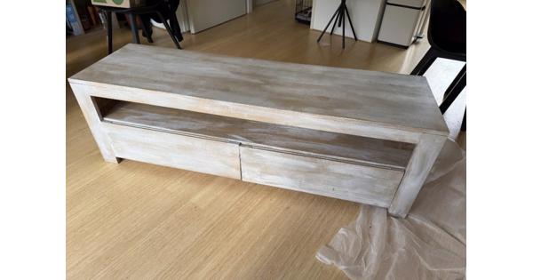 TV meubel whitewash afwerking
