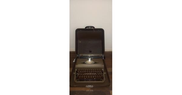 Oude typemachine 