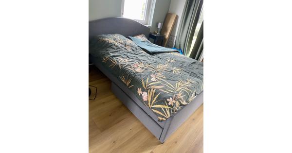2-persoonsbed zo goed als nieuw 160x200