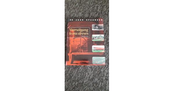 Boek 50 jaar Spaansen 