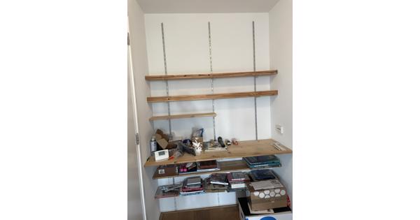 Planken met rails