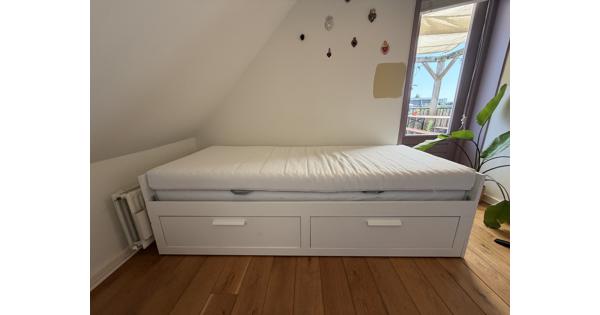 IKEA BRIMNES Bedbank met 2 lades & 2 matrassen (160x200 cm)
