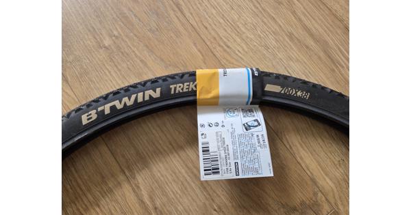 New bicycle tyres