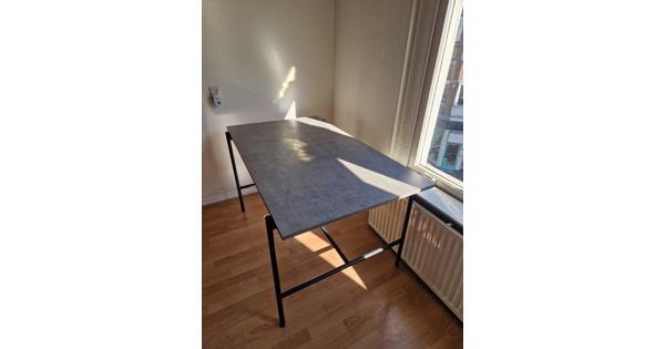 Eettafel 80x140 cm betonlook