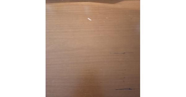 Leolux eettafel